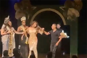 Chồng lao lên giật vương miện vì vợ về nhì cuộc thi hoa hậu ở Brazil
