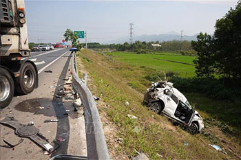 Khởi tố lái xe gây tai nạn giao thông trên cao tốc